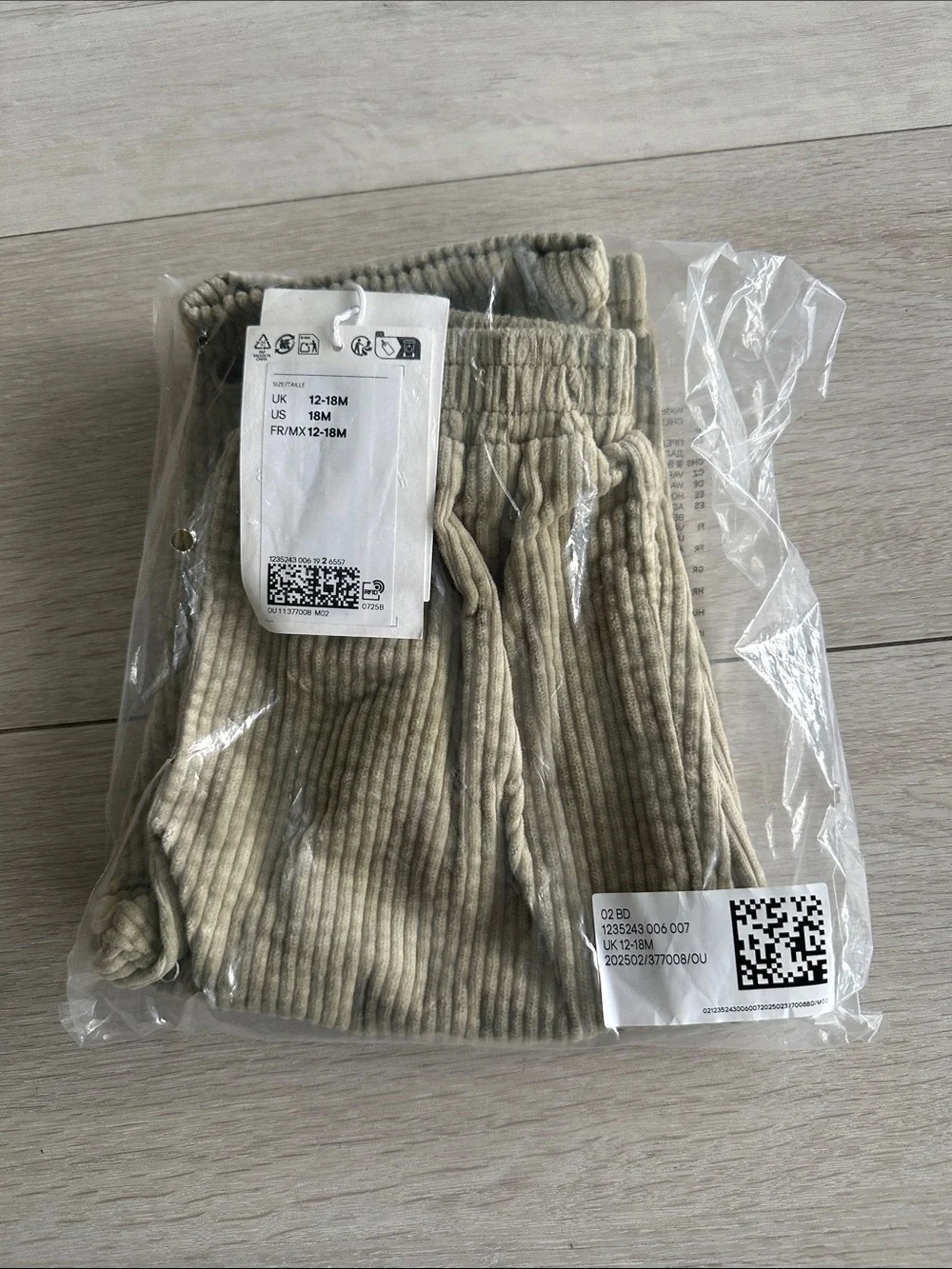 H&M p9 description